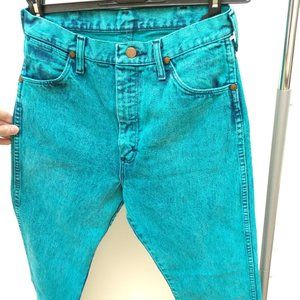 Turquoise Acid Wash Vintage Wrangler Jeans size 6 US (Size 9 wrangler)